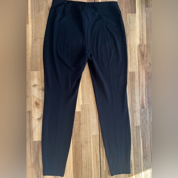 Soma Smoothing Shaping Faux Leather Black Leggings in Size Medium Brand New - Picture 4 of 7